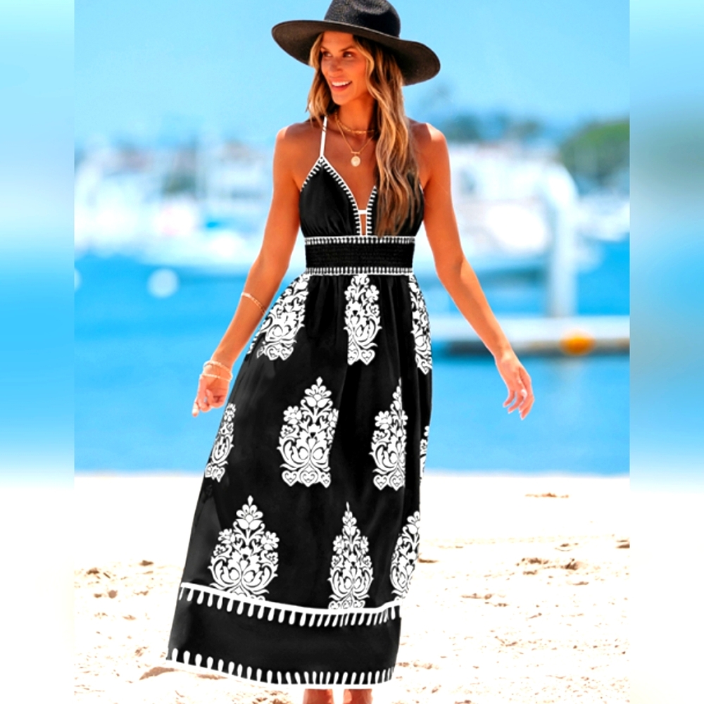 NEW Popvil Tribal Black and White Halter Maxi Dress